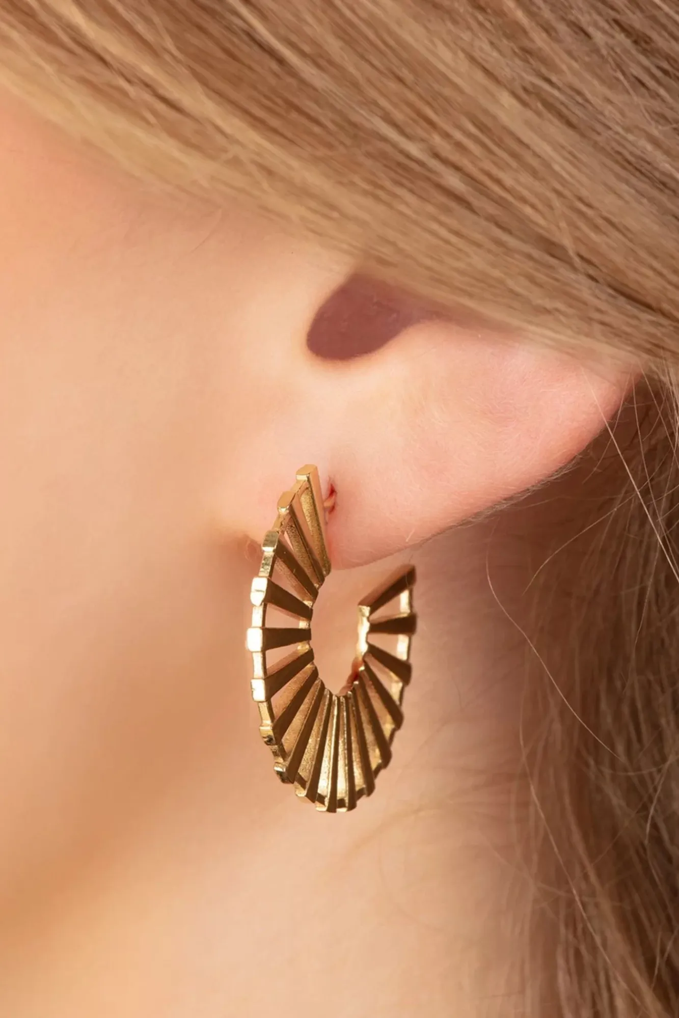 Best Sale Very Cherry Circle Fan Oorbellen In Goud