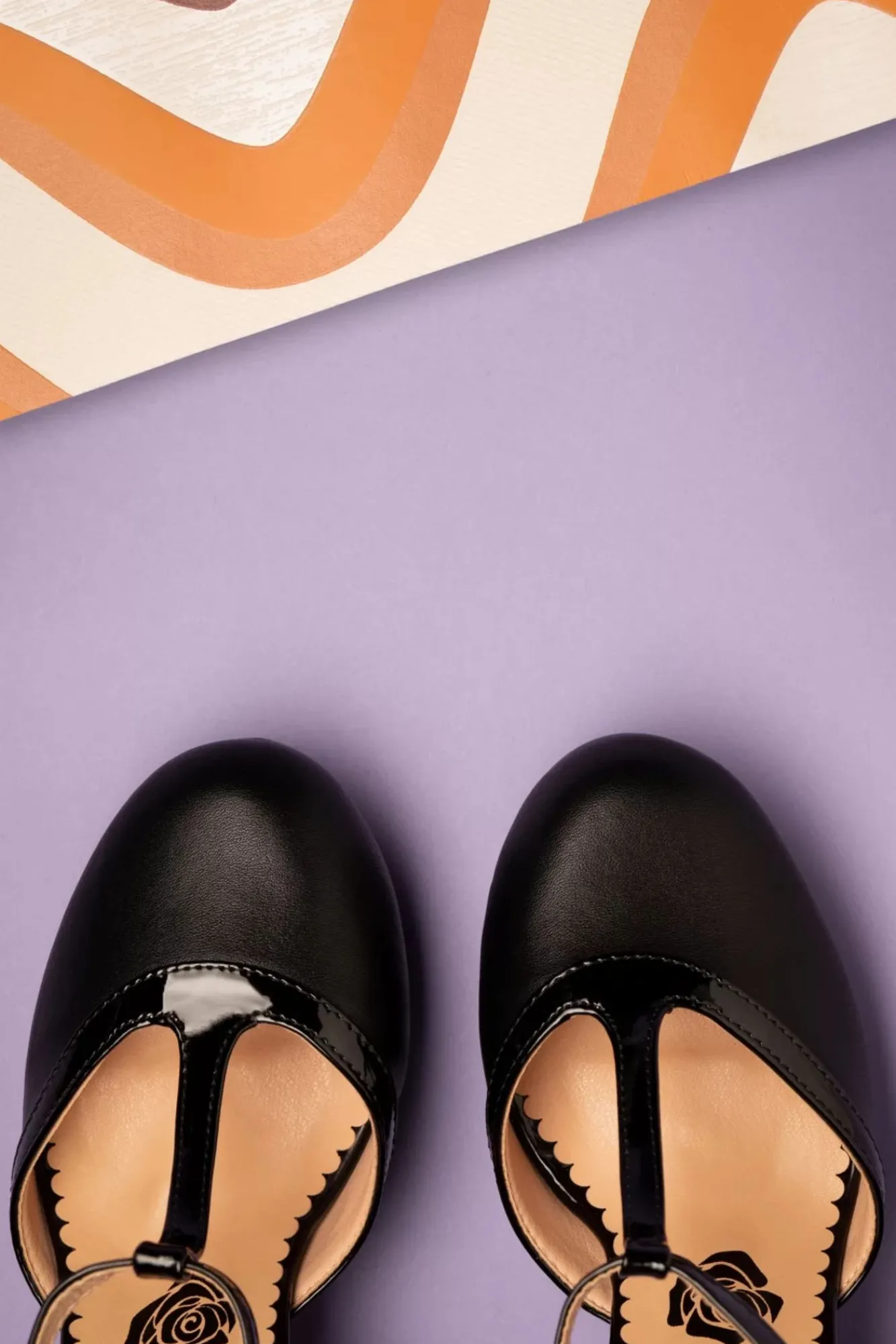 Cheap Banned Retro Country Rose Pumps In Zwart