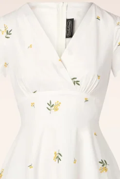 Outlet Vixen Met Bloemen Geborduurde Swingjurk In Wit