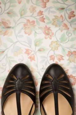 Shop Charlie Stone Singapore T-Strap Flats In Zwart