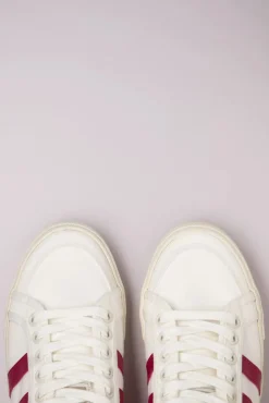 Flash Sale Gola Stratus Tennis Sneakers In Gebroken Wit En Bessenbrood